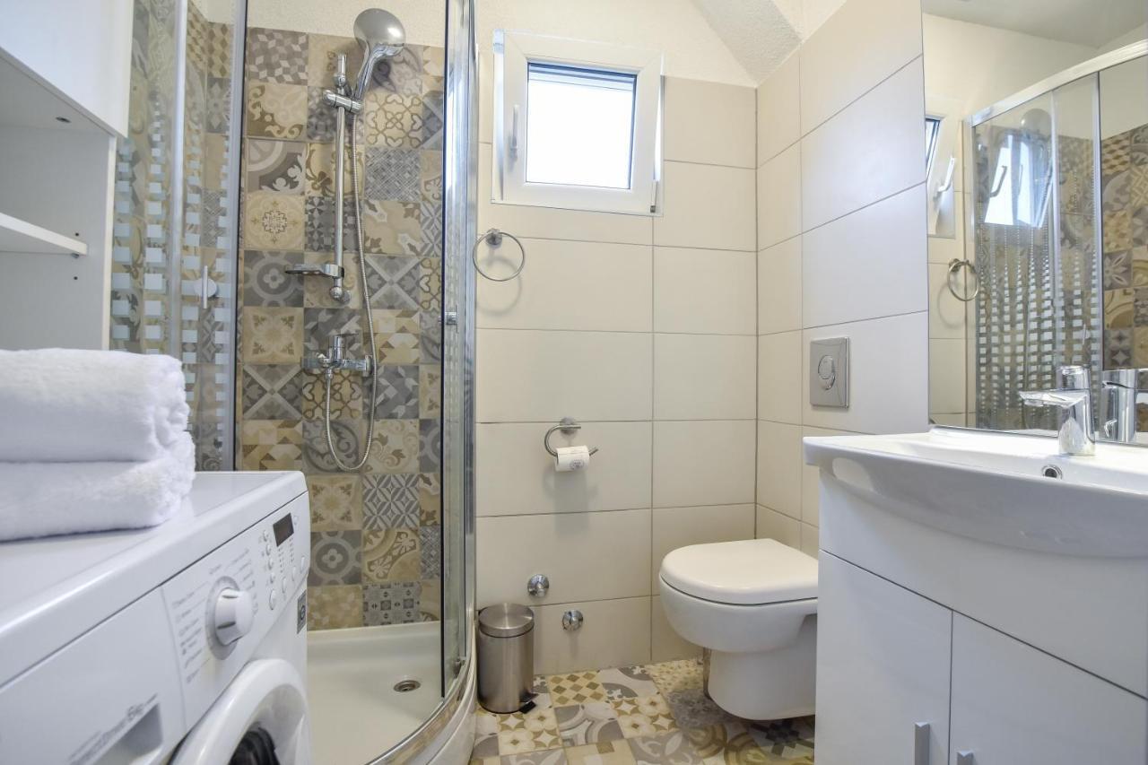 מאלי דרבניק Vila Lila מראה חיצוני תמונה